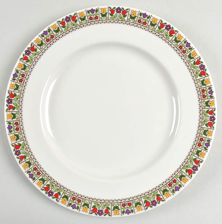 Fireglow Dinner Plate by Royal Doulton-1