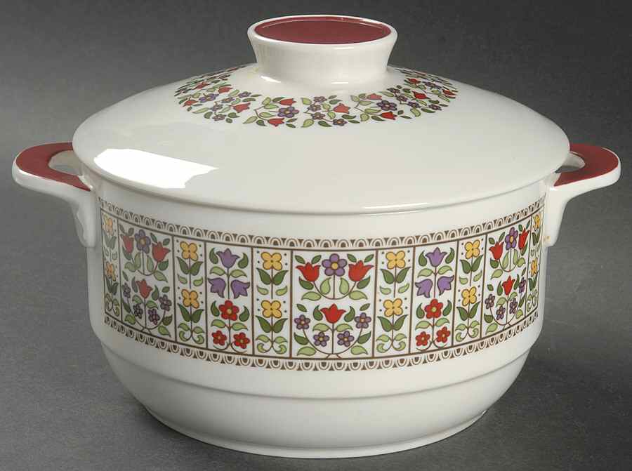 Fireglow 1.25 Qt Round Covered Casserole by Royal Doulton-1