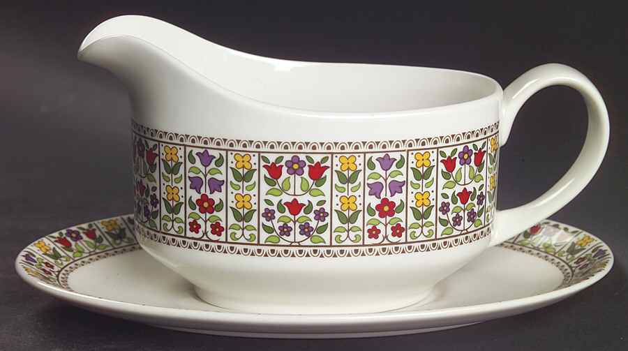 Fireglow Gravy Boat & Underplate by Royal Doulton-1