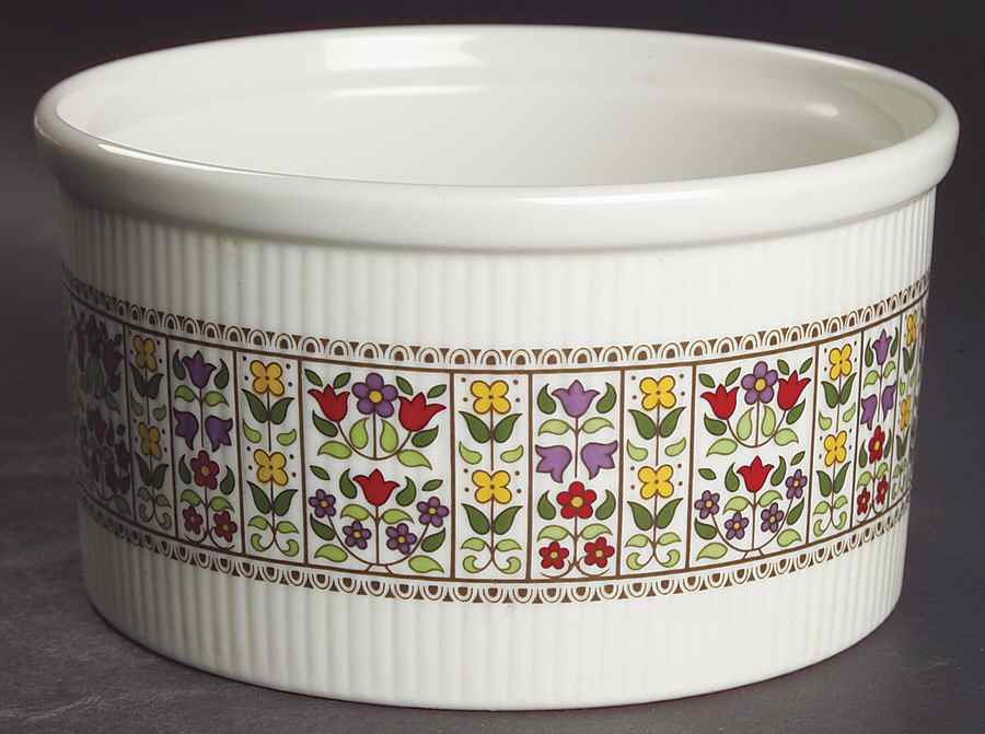 Fireglow 6" Souffle by Royal Doulton-1
