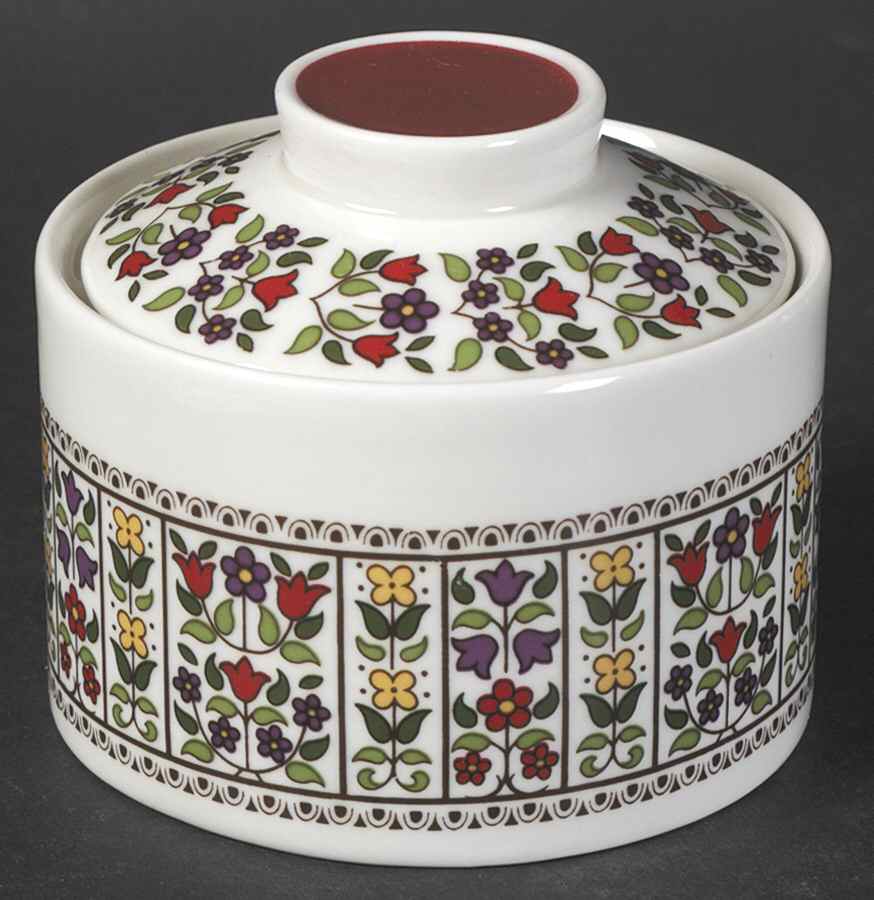 Fireglow Sugar Bowl & Lid by Royal Doulton-1