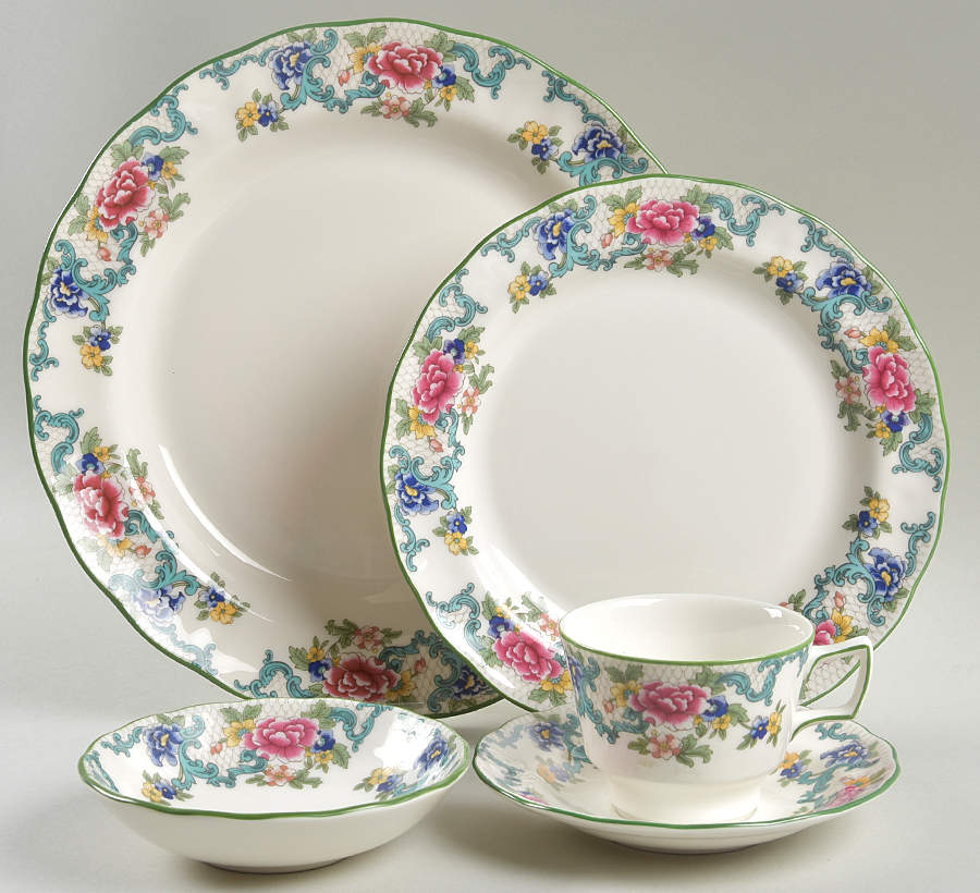 Floradora Green 40 Piece Estate Set by Royal Doulton-1