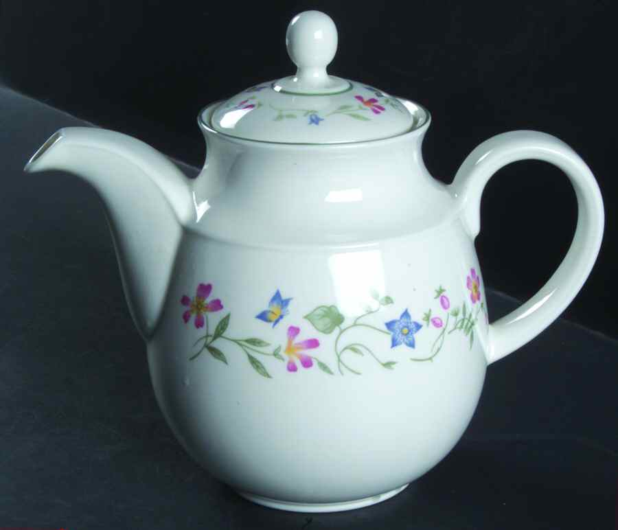 Florentina Teapot & Lid by Royal Doulton-1