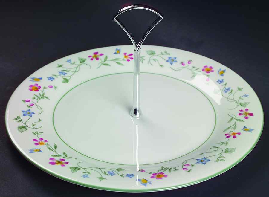 Florentina Round Serving Plate with Handle (DP) by Royal Doulton-1