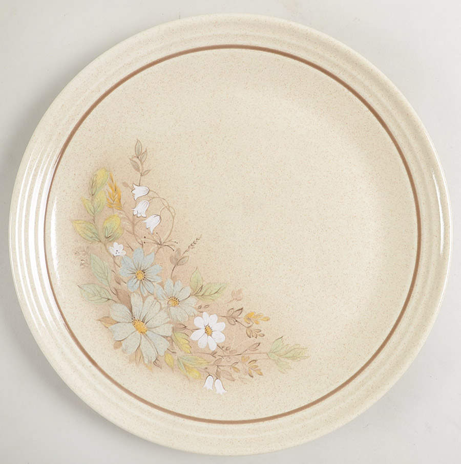 Florinda Dinner Plate by Royal Doulton-1