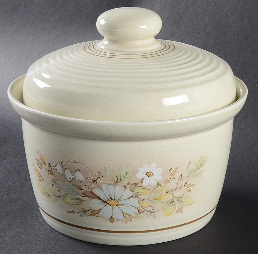 Florinda 1 Qt Round Covered Casserole by Royal Doulton-1