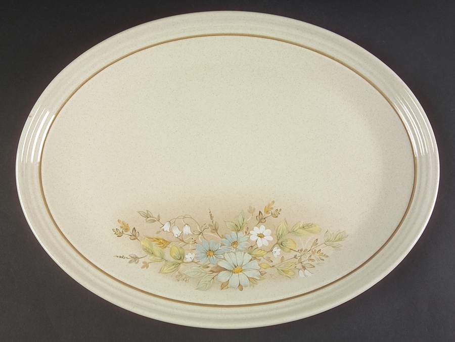 Florinda 16" Oval Serving Platter by Royal Doulton-1