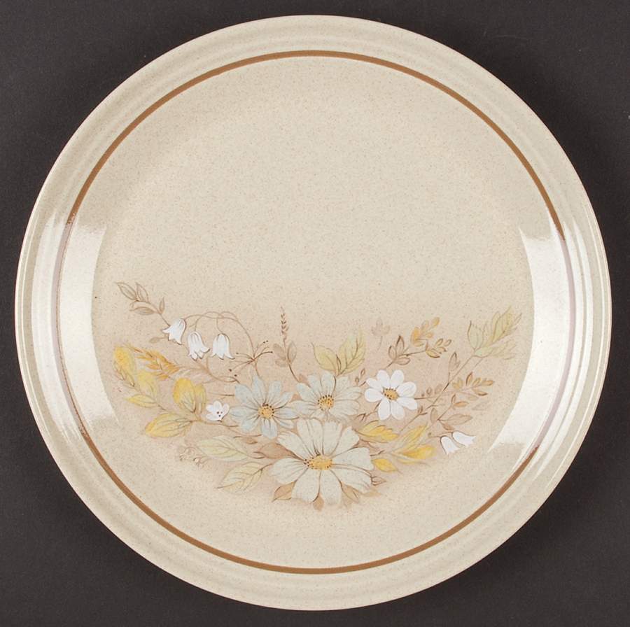 Florinda Luncheon Plate by Royal Doulton-1