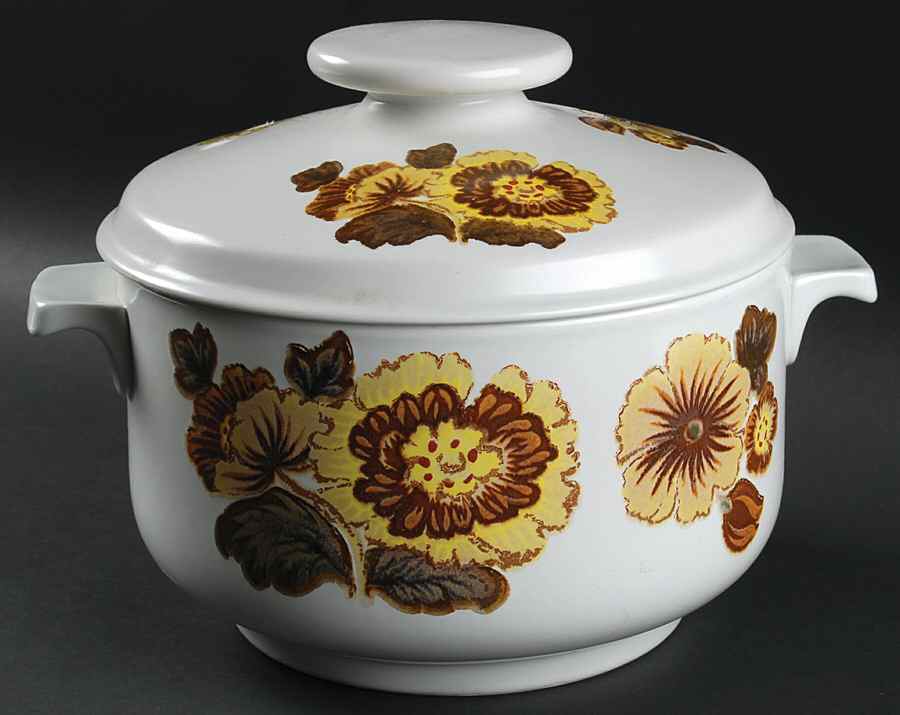 Forest Glen 2.5 Qt Round Covered Casserole by Royal Doulton-1