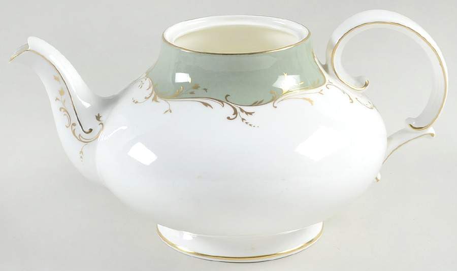 Fontainebleau Green Teapot No Lid by Royal Doulton-1