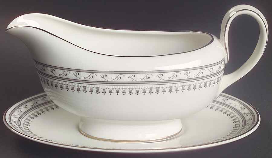 Fontana Gravy Boat & Underplate by Royal Doulton-1