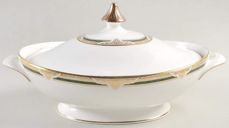 Forsyth Oval Covered Vegetable by Royal Doulton-1