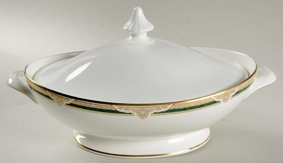 Forsyth Oval Covered Vegetable by Royal Doulton-1