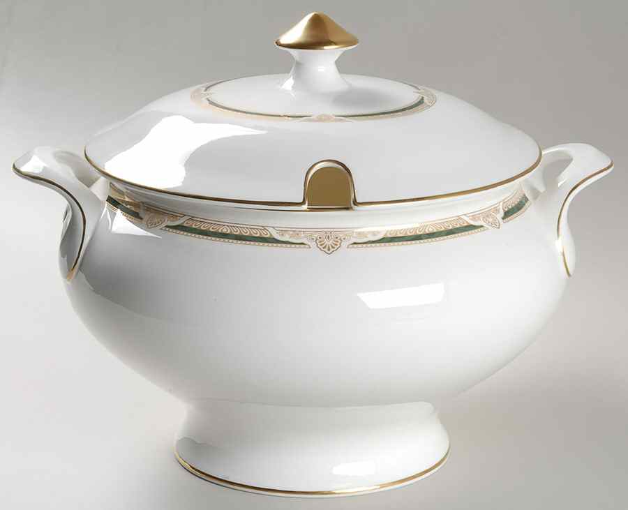 Forsyth Tureen & Lid by Royal Doulton-1
