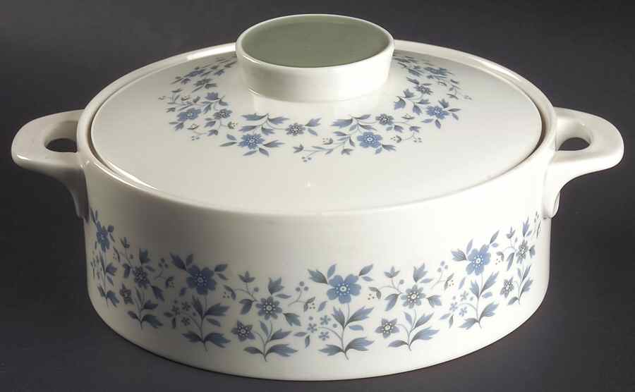 Galaxy 1.5 Qt Round Covered Casserole by Royal Doulton-1