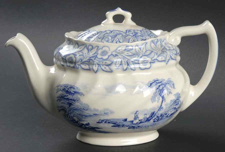 Geneva  Blue (Scalloped) Coffee Pot & Lid by Royal Doulton-1
