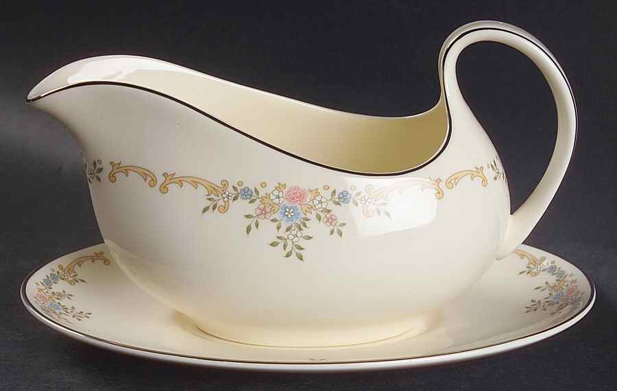 Giselle Gravy Boat & Underplate by Royal Doulton-1