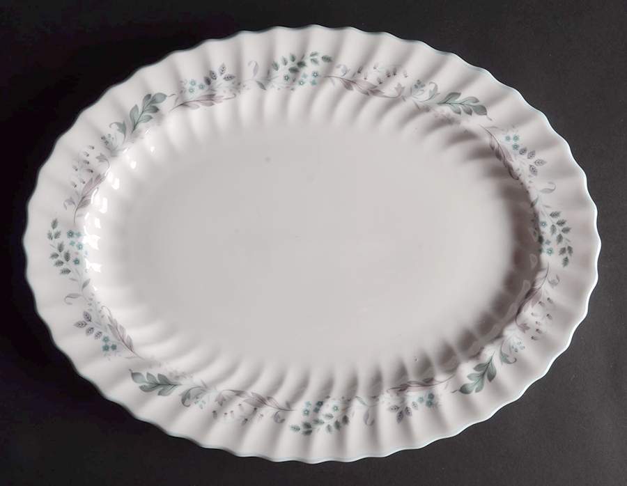 Glen Auldyn 16" Oval Serving Platter by Royal Doulton-1