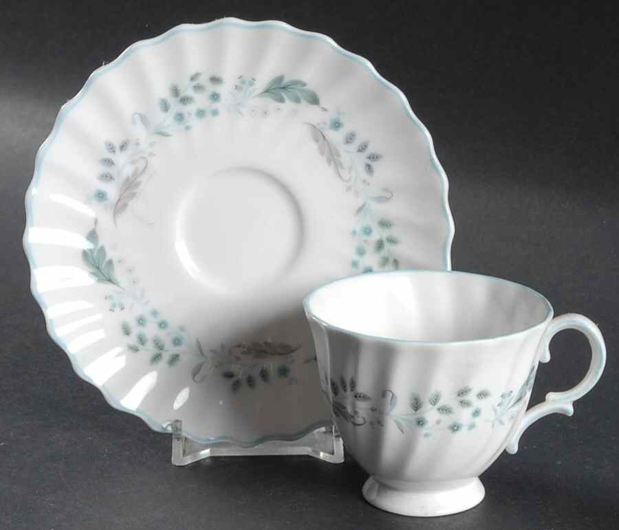 Glen Auldyn Footed Demitasse Cup & Saucer Set by Royal Doulton-1