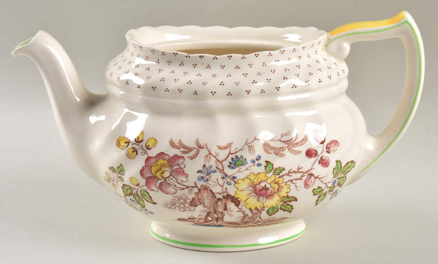 Grantham Teapot No Lid by Royal Doulton-1