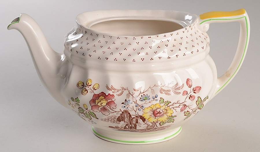 Grantham Teapot No Lid by Royal Doulton-1