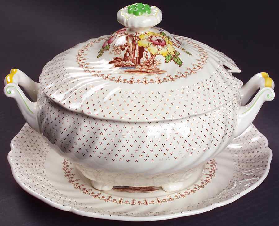 Grantham Tureen & Lid w/Underplate by Royal Doulton-1