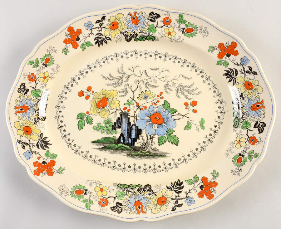 The Granville 15" Oval Serving Platter by Royal Doulton-1