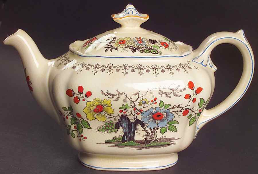 The Granville Teapot & Lid by Royal Doulton-1