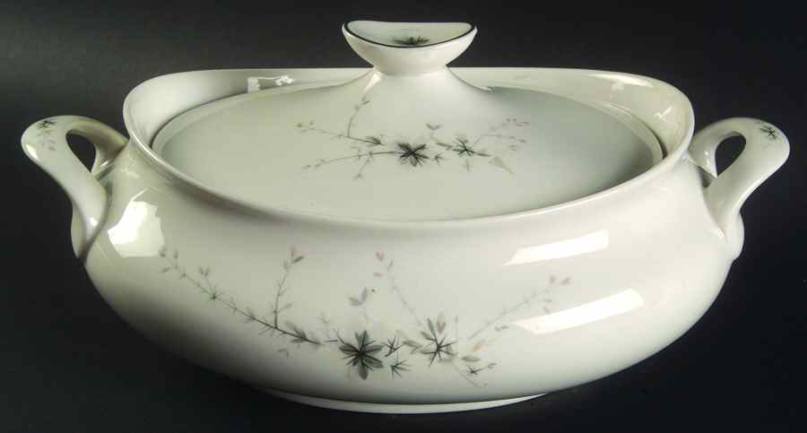 Greenbrier Oval Covered Vegetable by Royal Doulton-1