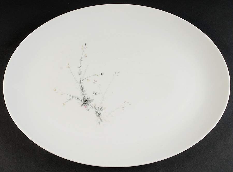 Greenbrier 16" Oval Serving Platter by Royal Doulton-1