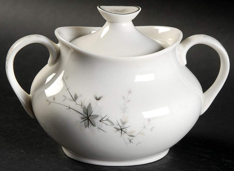 Greenbrier Sugar Bowl & Lid by Royal Doulton-1