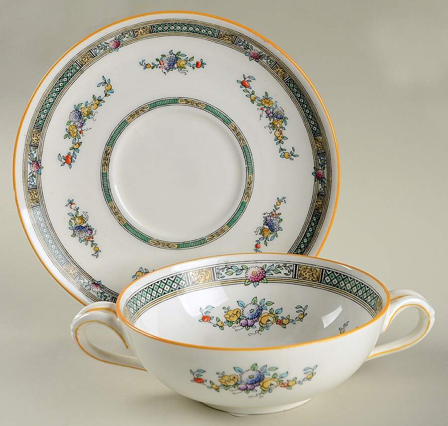 H1497 Footed Cream Soup Bowl & Saucer Set by Royal Doulton-1