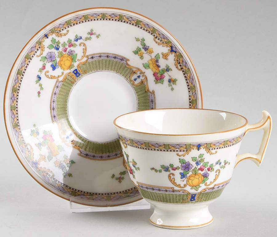 H2253 Footed Cup & Saucer Set by Royal Doulton-1