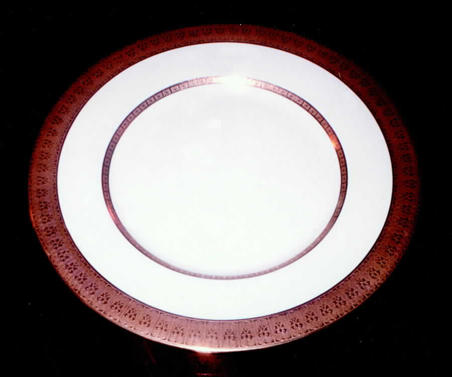 H2938 Dinner Plate by Royal Doulton-1