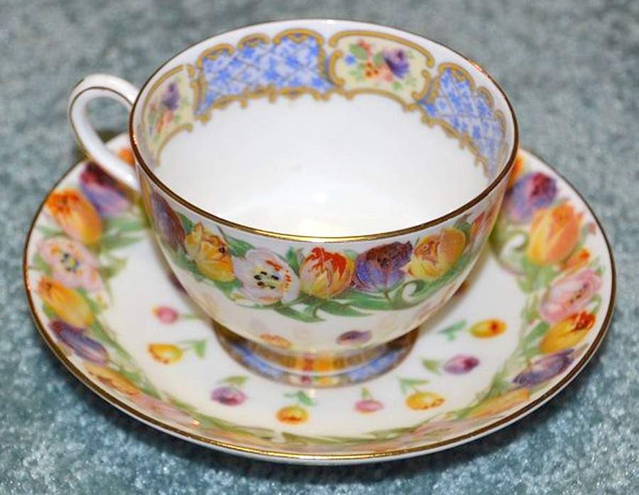 H4545 Footed Cup & Saucer Set by Royal Doulton-1