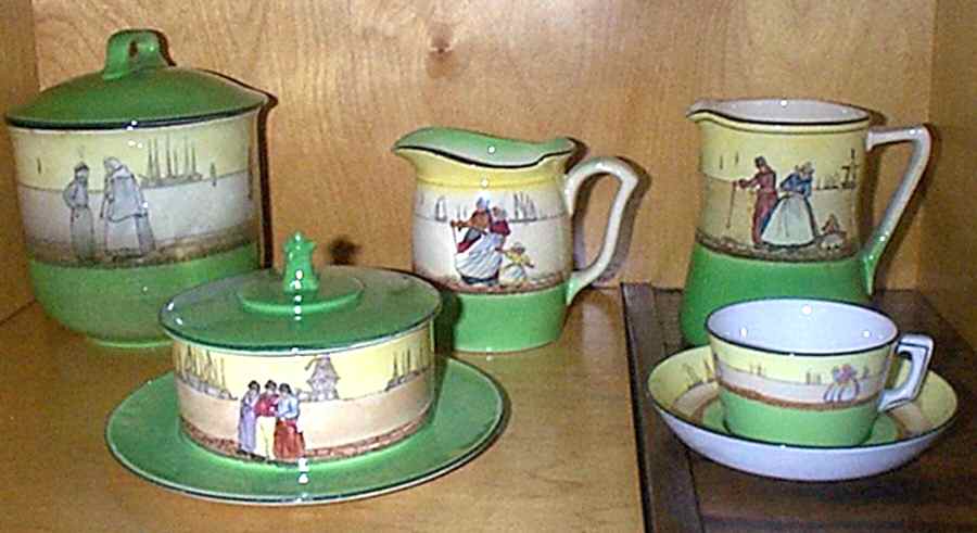 Haarlem Flat Cup & Saucer Set by Royal Doulton-1