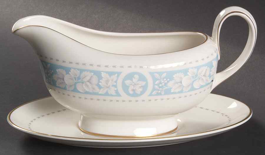 Hampton Court Gravy Boat & Underplate by Royal Doulton-1