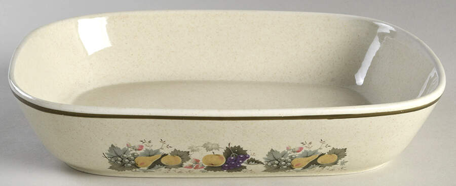 Harvest Garland (Rim) 10" Rectangular Baker by Royal Doulton-1