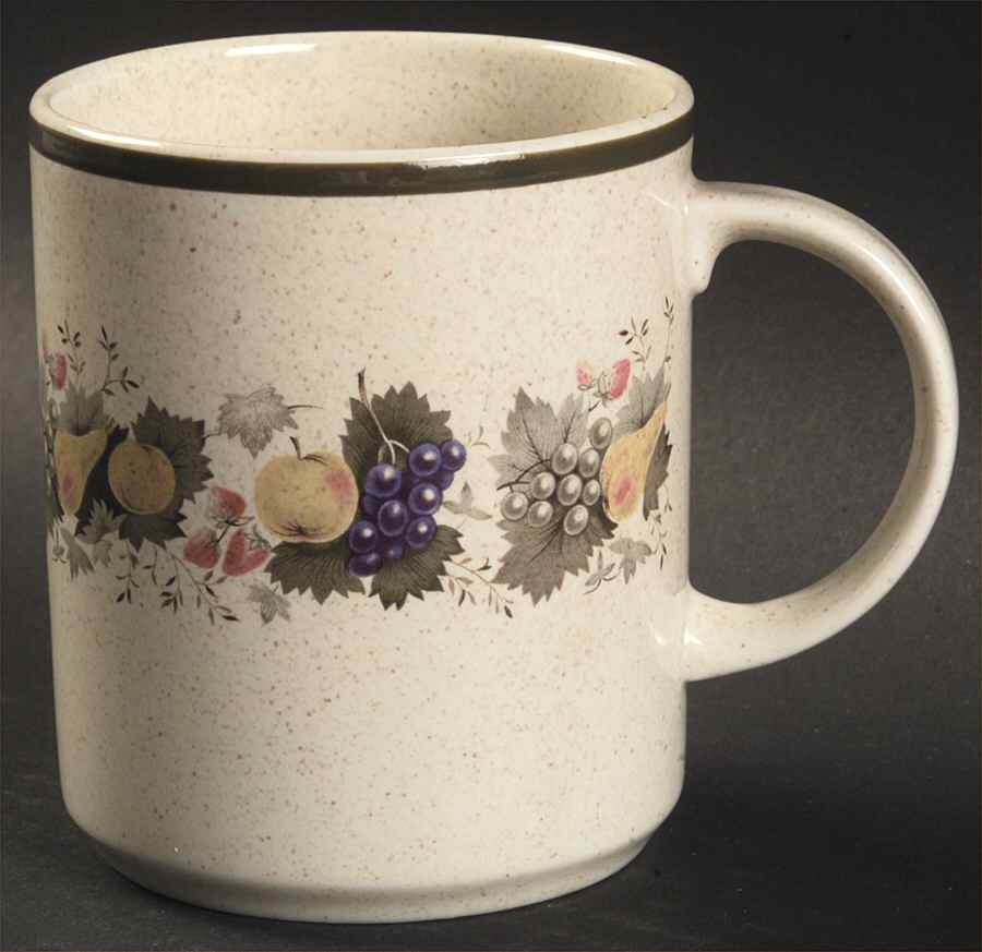 Harvest Garland (Rim) Mug by Royal Doulton-1