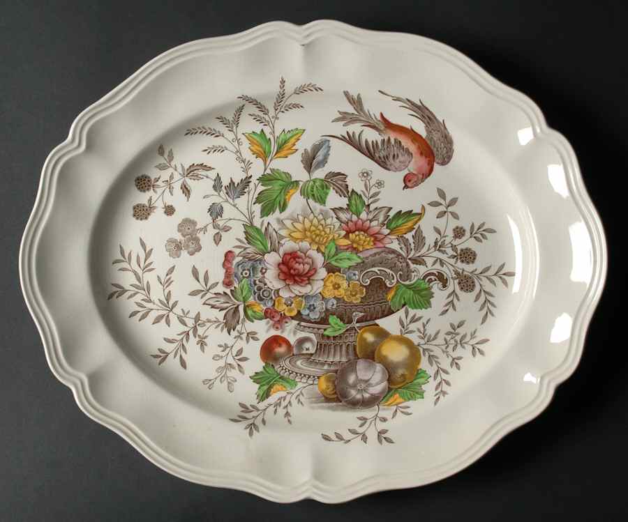 Hampshire 15" Oval Serving Platter by Royal Doulton-1