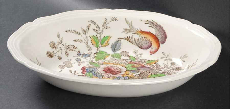 Hampshire 10" Oval Vegetable Bowl by Royal Doulton-1