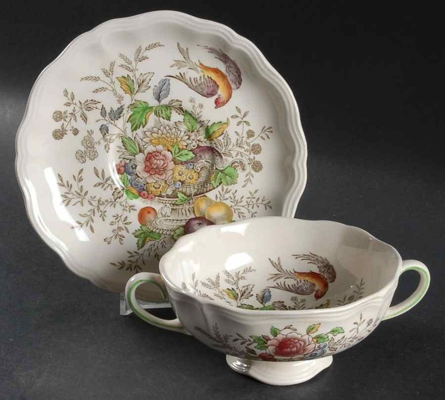 Hampshire Footed Cream Soup Bowl & Saucer Set by Royal Doulton-1