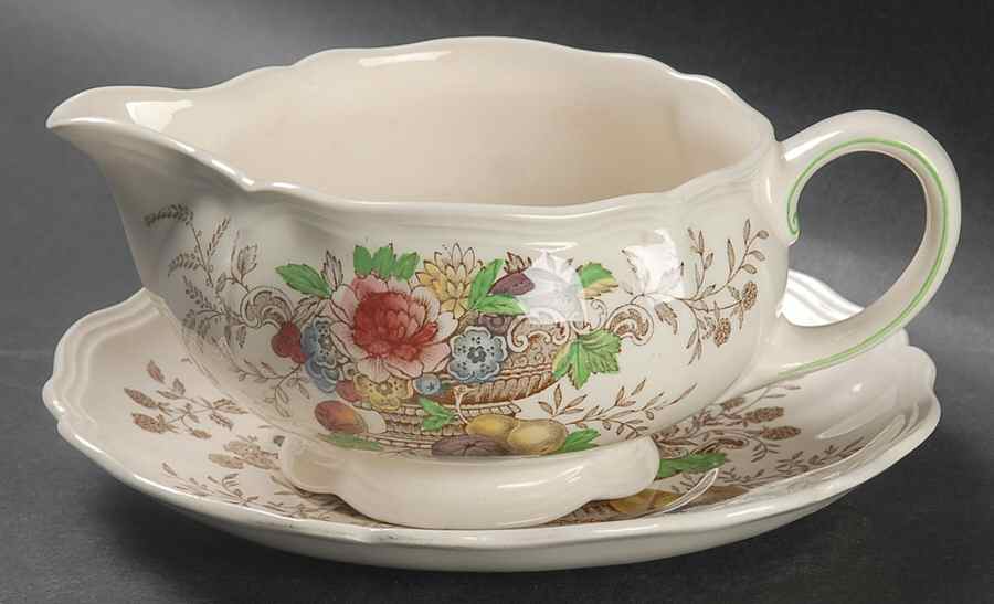 Hampshire Gravy Boat & Underplate by Royal Doulton-1