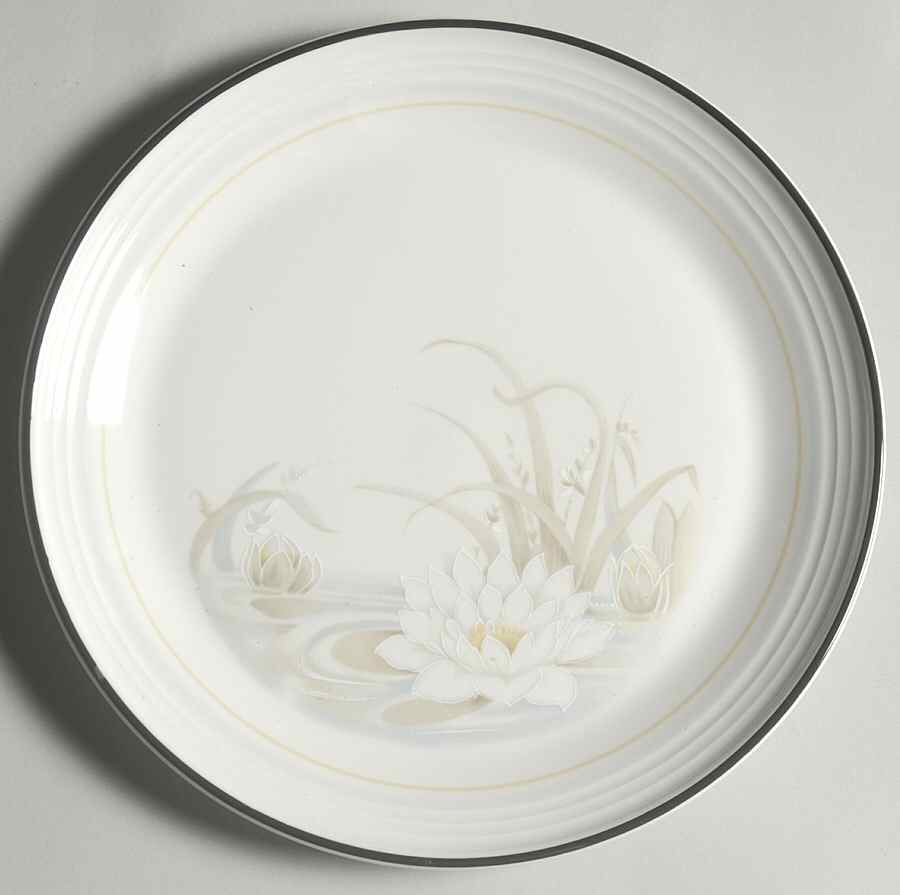 Hampstead Salad Plate by Royal Doulton-1