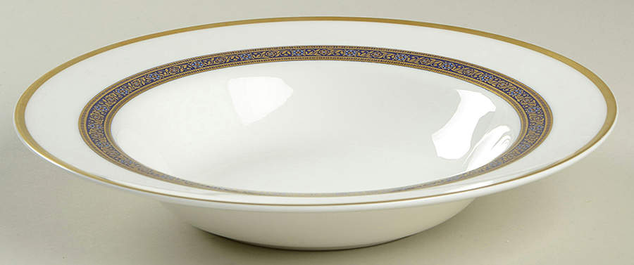 Harlow Large Rim Soup Bowl by Royal Doulton-1