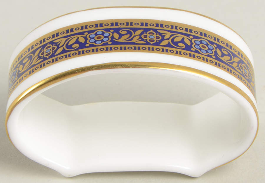 Harlow Napkin Ring by Royal Doulton-1