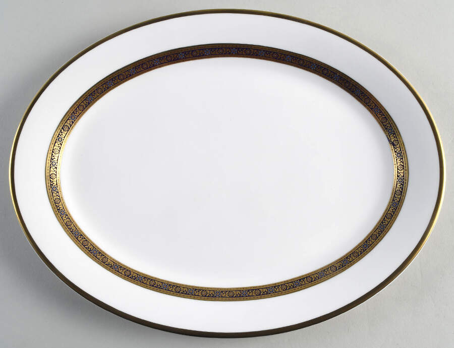 Harlow 13" Oval Serving Platter by Royal Doulton-1