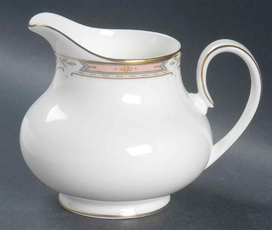 Hardwick Creamer by Royal Doulton-1