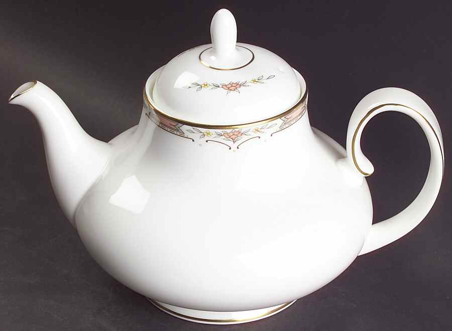 Hardwick Teapot & Lid by Royal Doulton-1