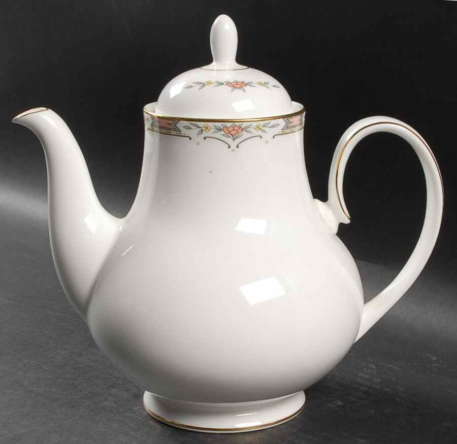 Hardwick Coffee Pot & Lid by Royal Doulton-1